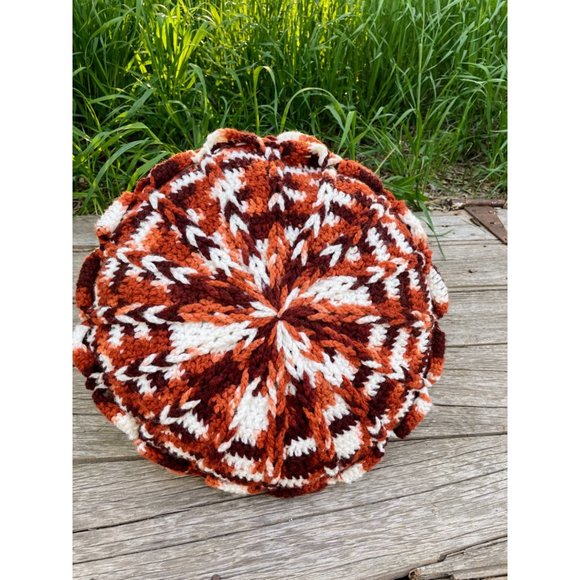 Vintage Brown and White Variegated Crochet Round Accent Pillow Hippy Boho - Picture 4 of 11